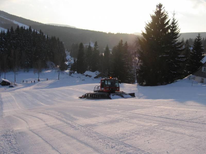 Hotel Anna Harrachov Esterno foto