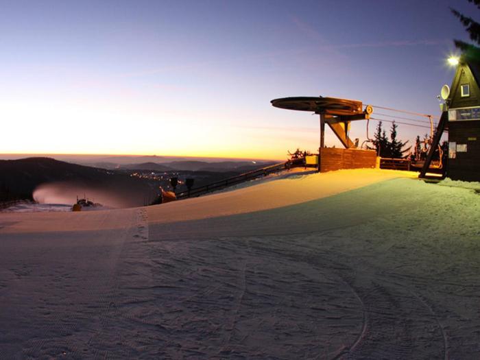 Hotel Anna Harrachov Esterno foto