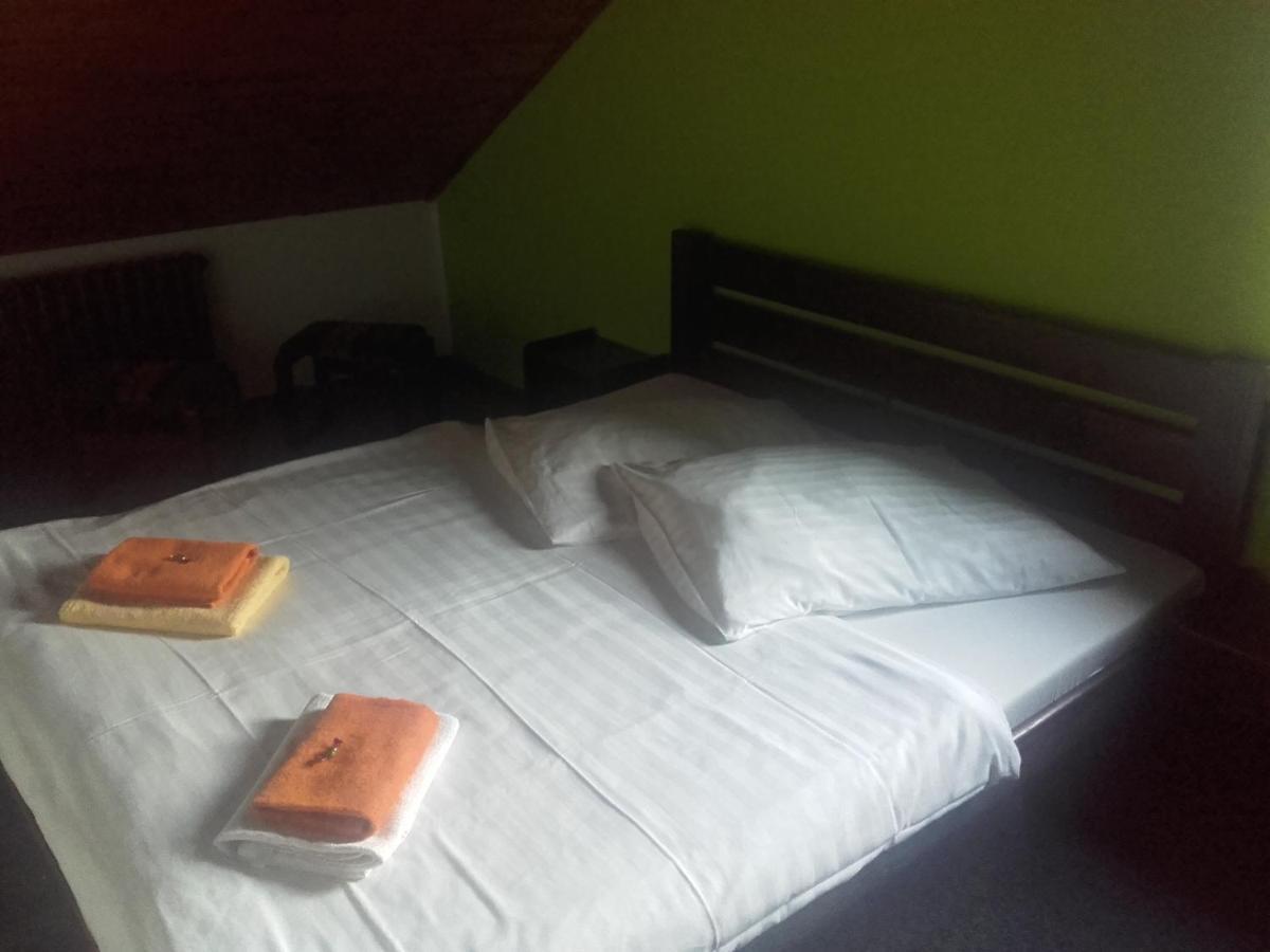 Hotel Anna Harrachov Esterno foto