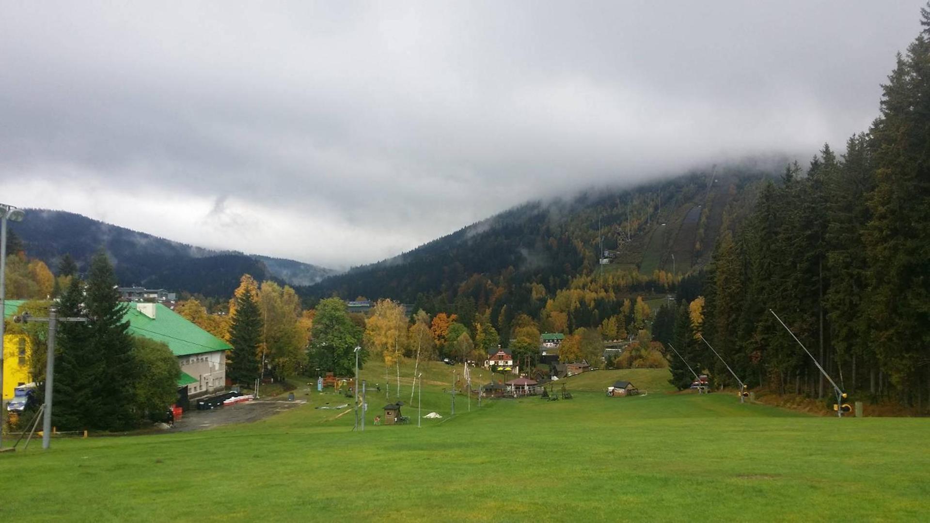 Hotel Anna Harrachov Esterno foto